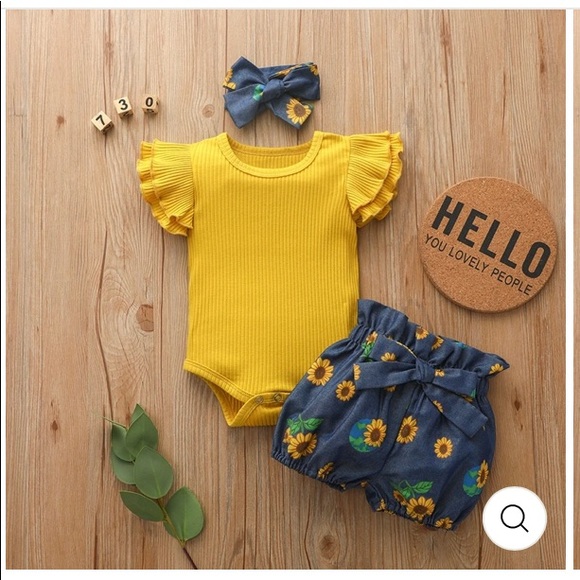 small shop Other - Adorable 3 piece baby set brand new love love 6-9m